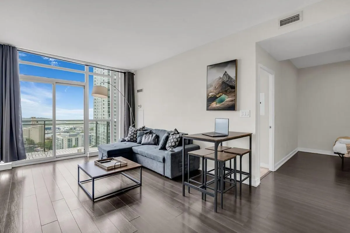Prestige Downtown Suite - Free Parking Toronto 0*,  Canada