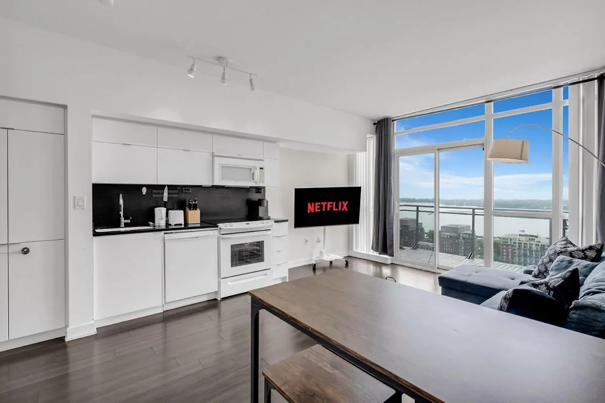 Apartment Prestige Downtown Suite - Free Parking Toronto