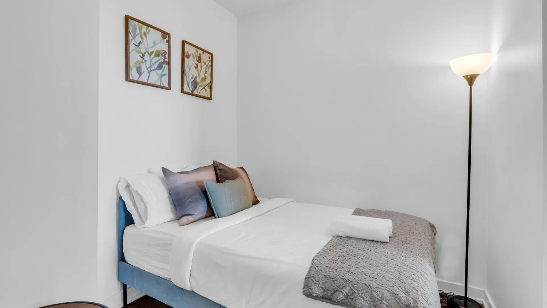 Prestige Downtown Suite - Free Parking Toronto 0*,  Canada