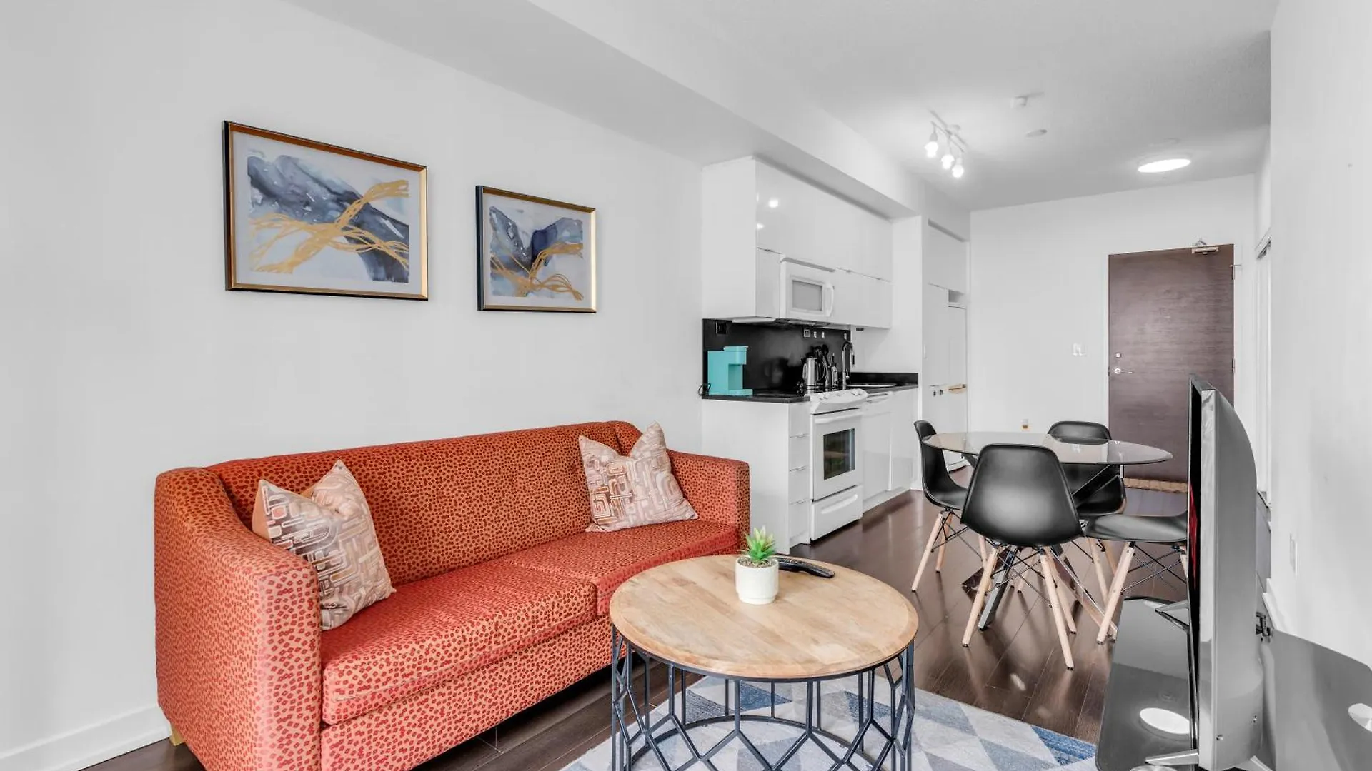 Prestige Downtown Suite - Free Parking Toronto Canada