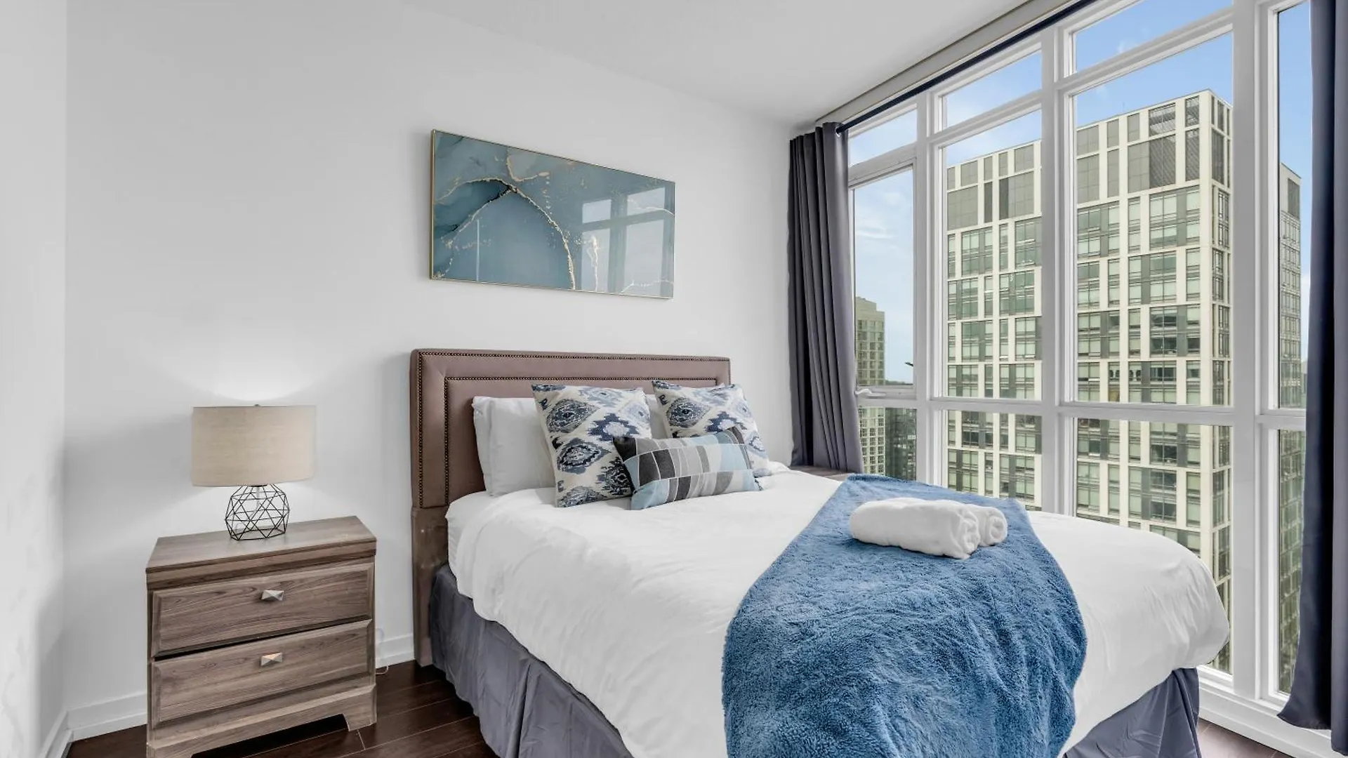 Apartment Prestige Downtown Suite - Free Parking Toronto Canada